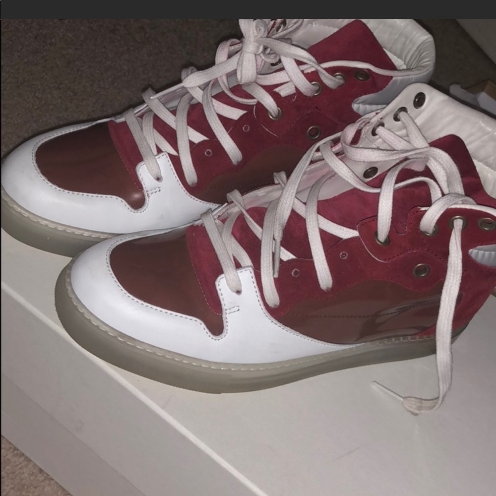 Authentic Balenciaga sneakers excellent condition